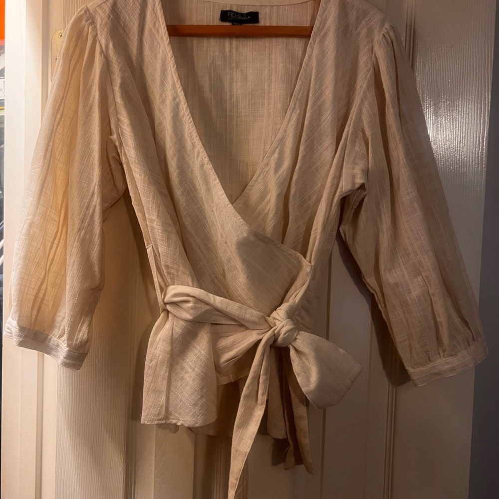 RD+KoKo wrap linen blouse